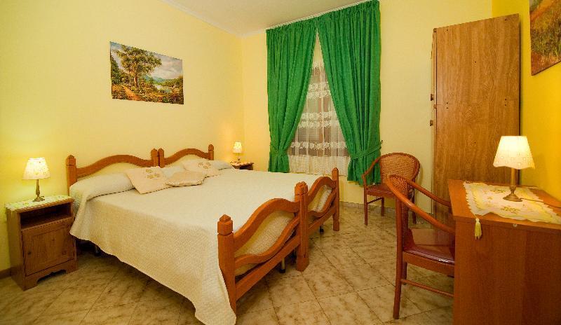 Green Paradise Affittacamere Sant'Agata sui due Golfi Exterior photo